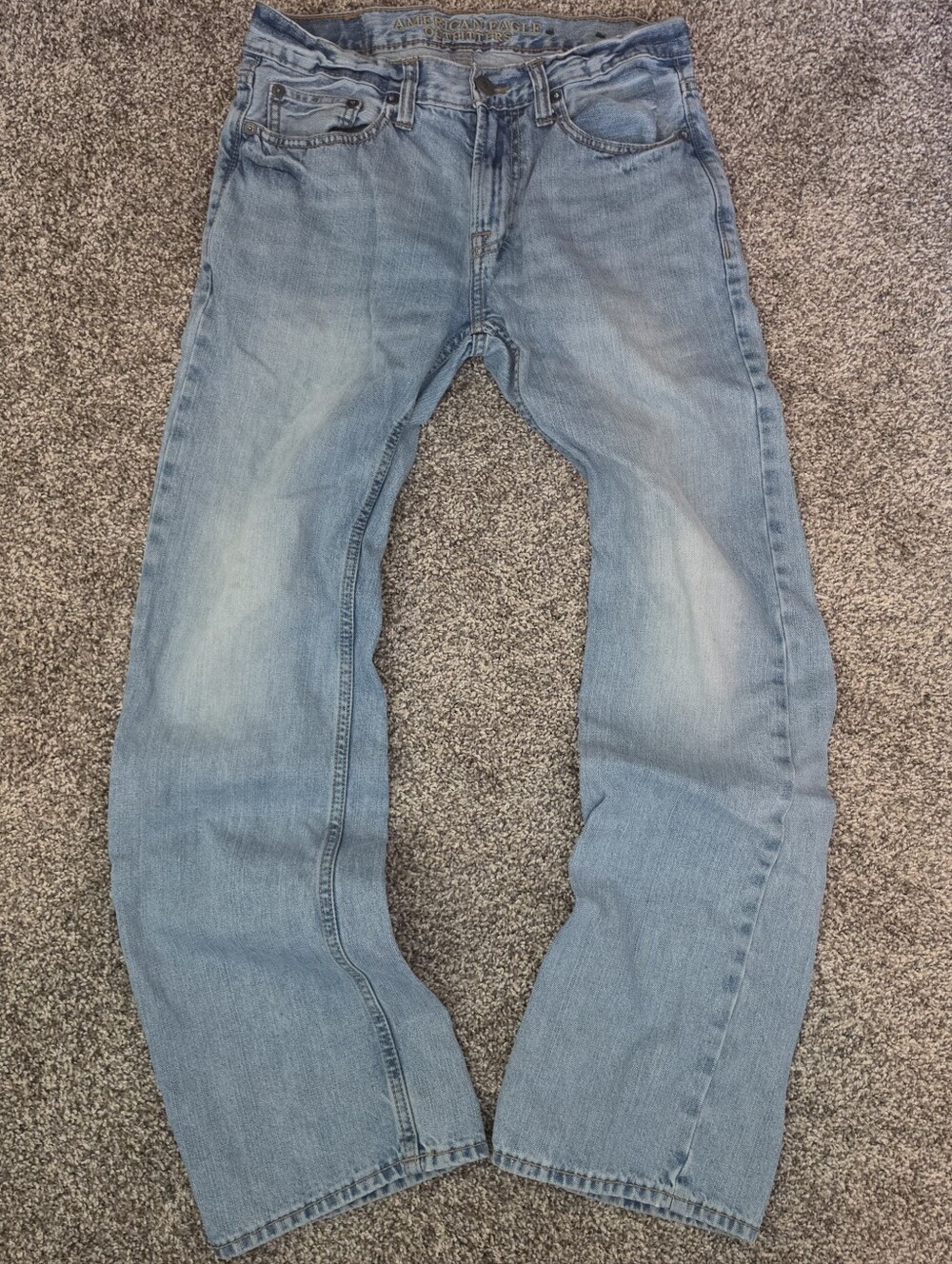 American Eagle Mens Light Wash Blue Demin Straight Leg Jeans